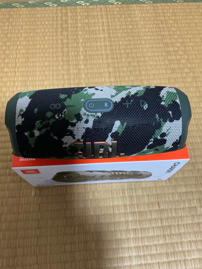 JBL charge5 スクワッド