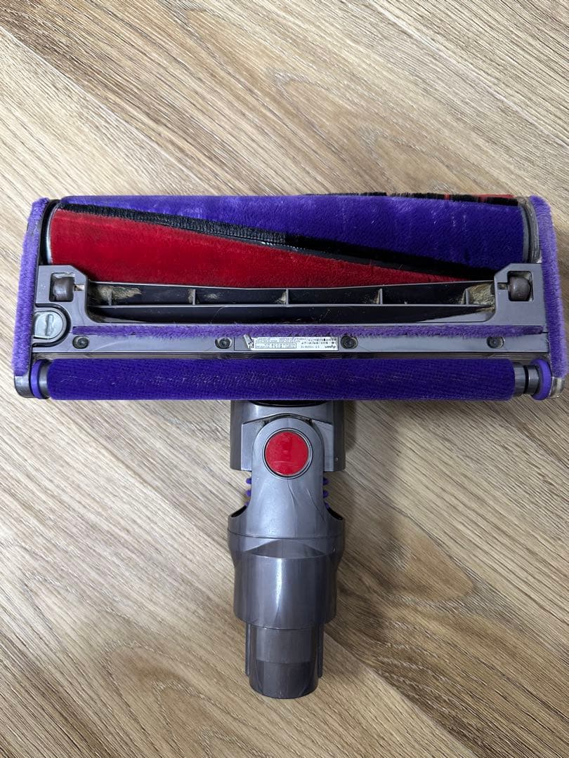 Dyson V8 Fluffy+ スティッククリーナー