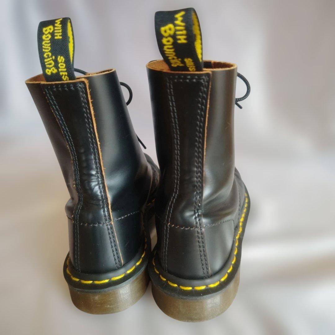 希少英国製 完全復刻モデルドクターマーチン茶芯 8ホールブーツ23.0〜23.5