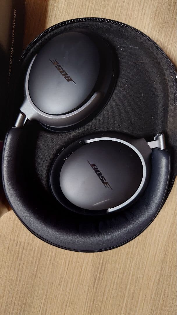 BOSEQUIETCOMFORTULTRAワイヤレスヘッドホン