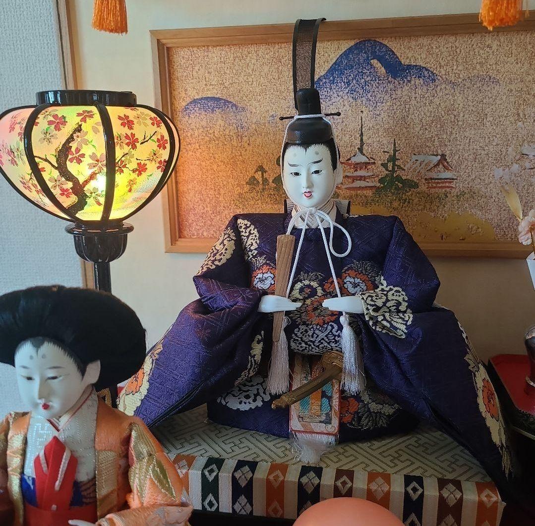 【特選】雛人形　雛飾り　親王飾　彫刻　日本人形　オルゴール付き　ケース入り
