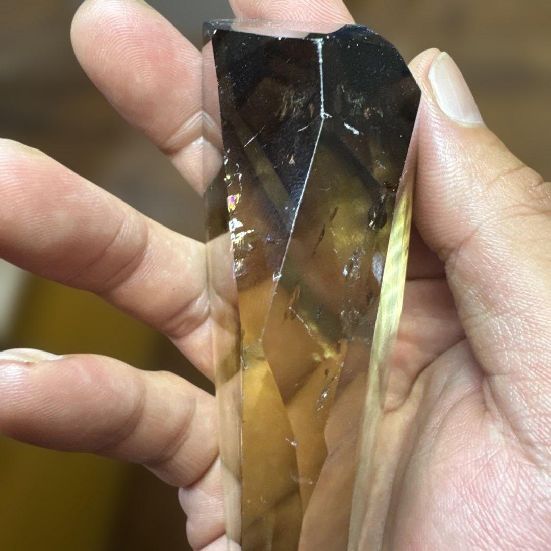 【極上品】スモーキーシトリン　ファントム　ポリッシュポイント 磨き石　置物