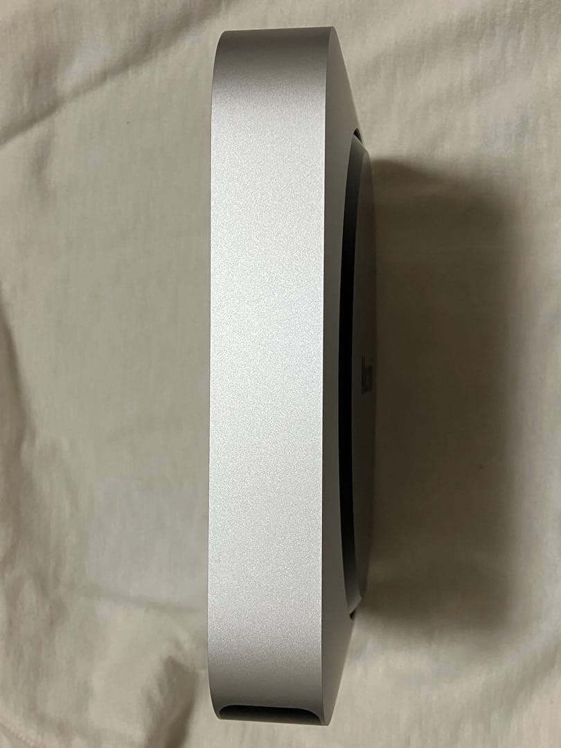 MacMini M2Pro 12コア/ 32GB / 1TB / 1GbE