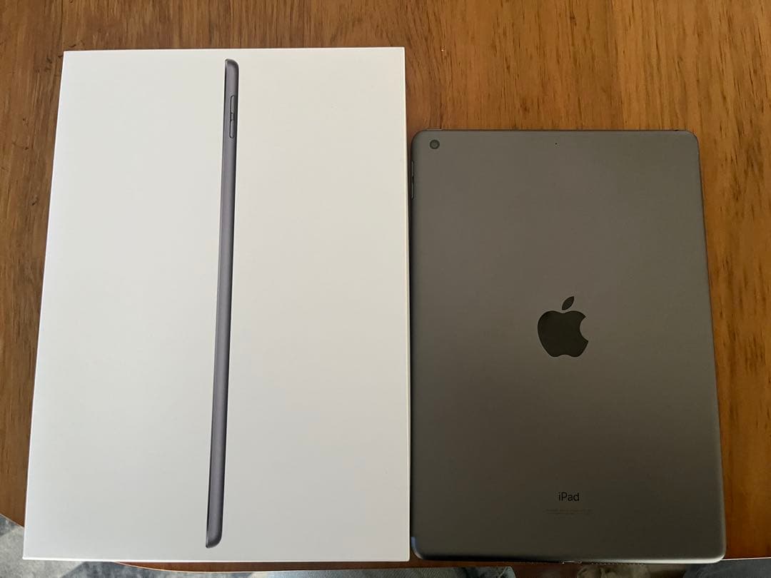 【iPad本体】(ジャンク)第9世代64gbスペースグレー