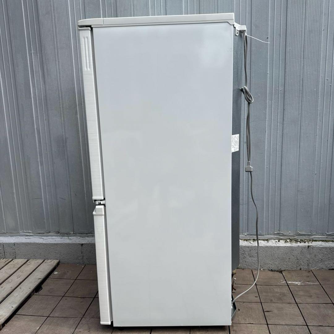 SHARP 冷蔵庫 2ドア つけかえどっちもドア 137L 木目調ホワイト
