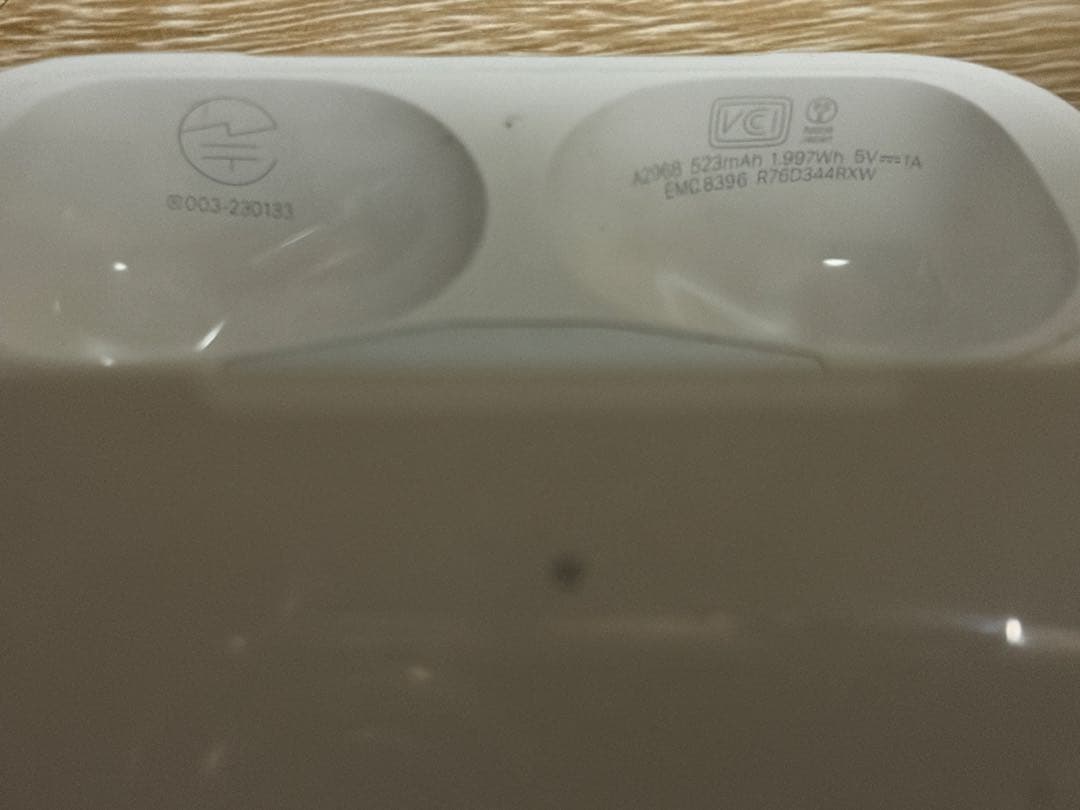 【美品】AirPods Pro 第2世代　MTJV3J/A