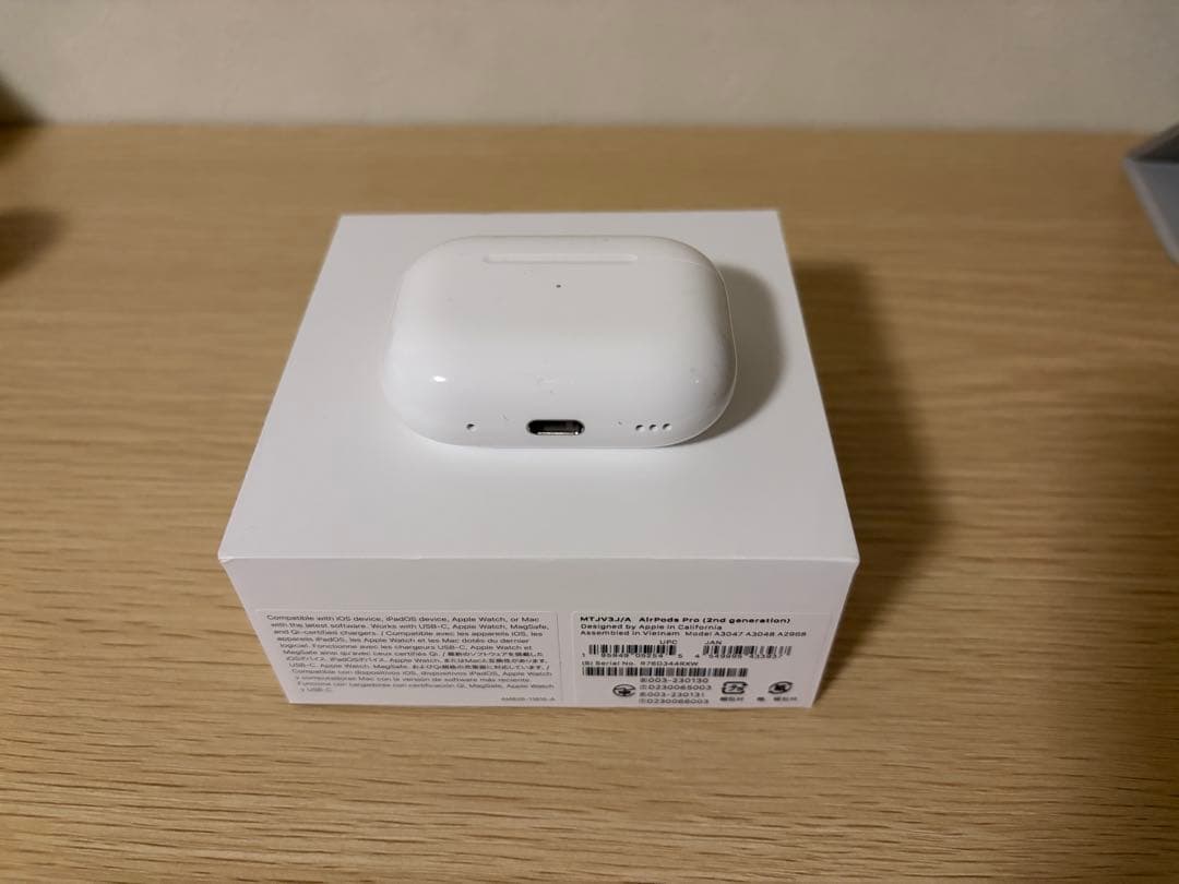 【美品】AirPods Pro 第2世代　MTJV3J/A