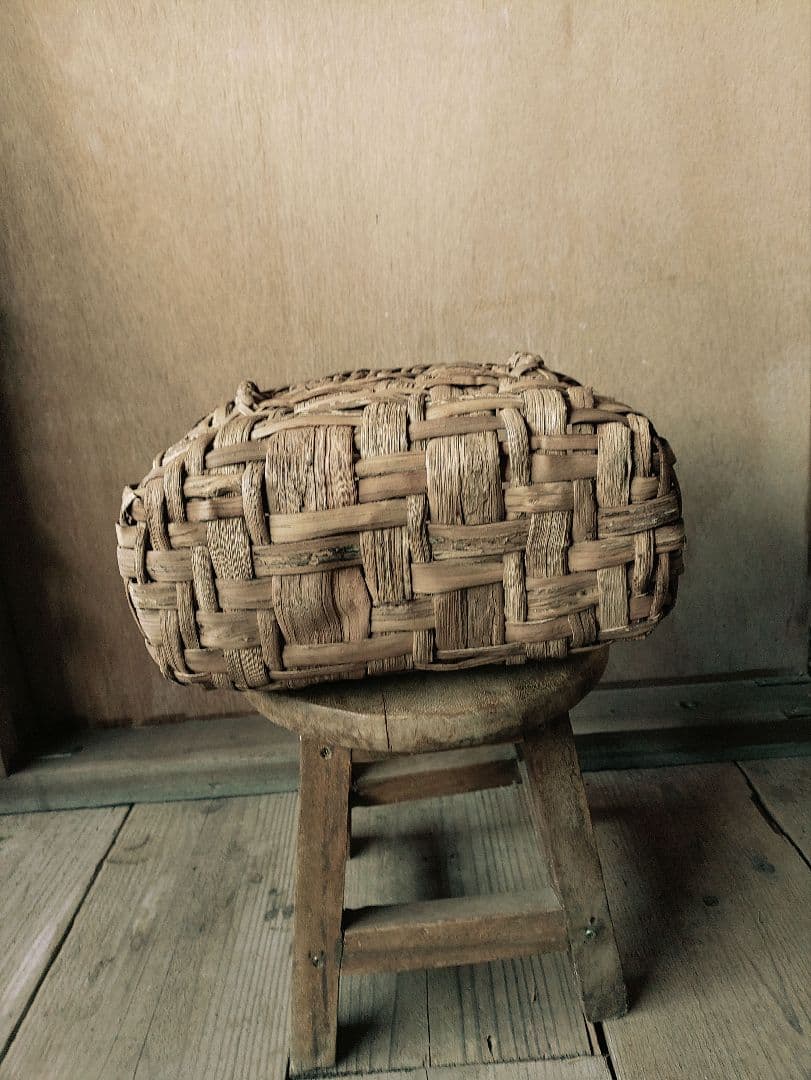 月*陽様 信州安曇野の山葡萄かごバック。里山手仕事