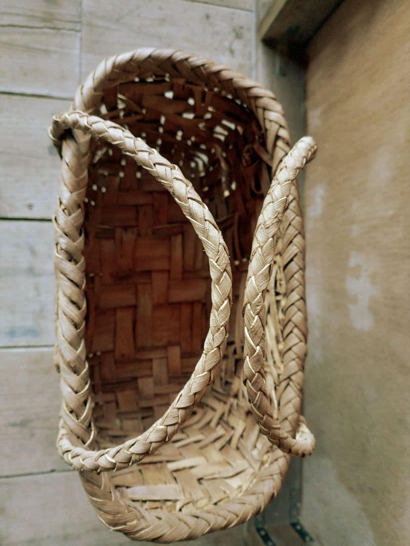 月*陽様 信州安曇野の山葡萄かごバック。里山手仕事