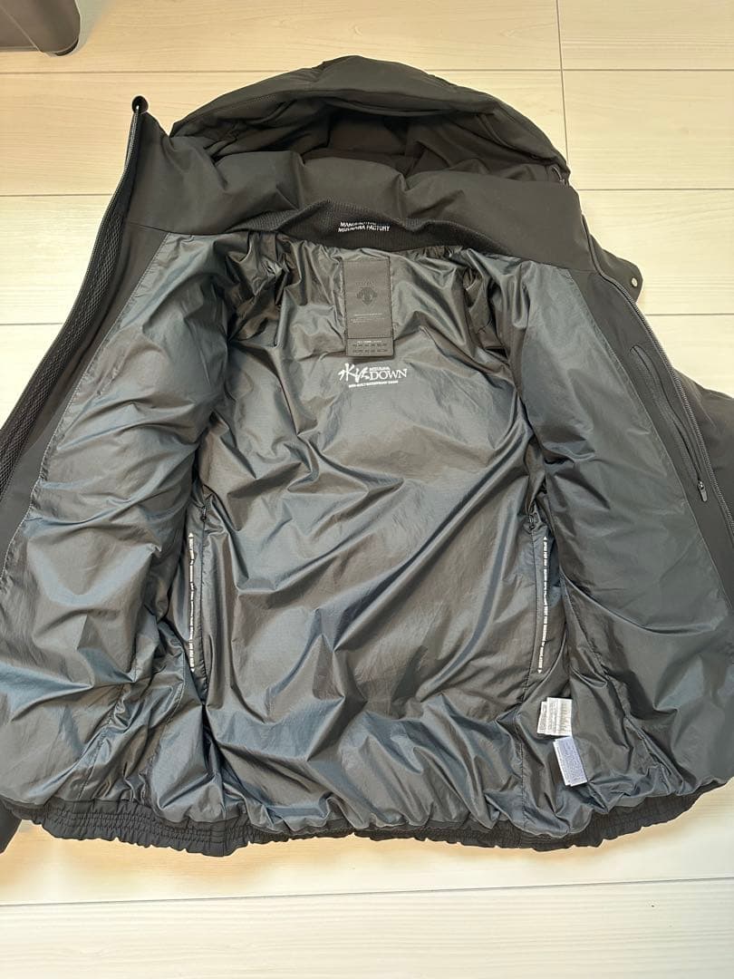 【極美品】DESCENTE 水沢ダウン　アンカー　S ブラック