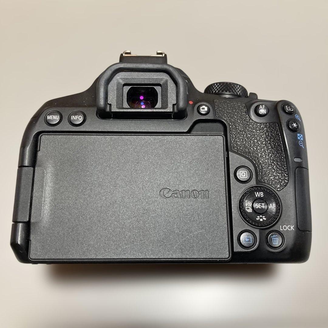 Canon EOS Kiss X10i 本体 バッテリー予備1点、レリーズ1点付