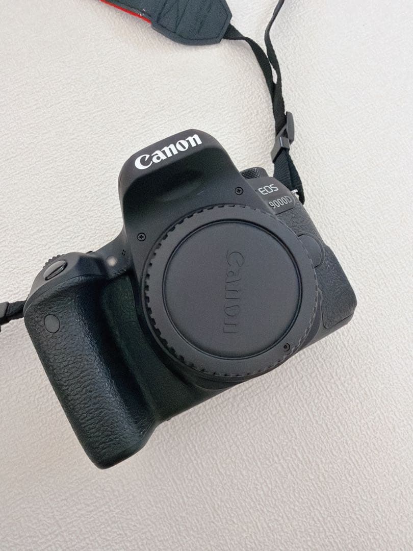 【美品】CANON EOS 9000D 一眼レフカメラ