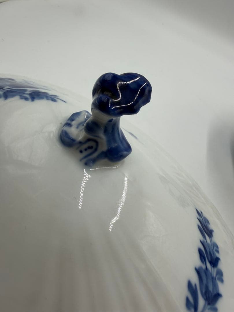 ロイヤルコペンハーゲン ボウル　ブルーフラワーカーブ 蓋つき　ベジタブルボウル