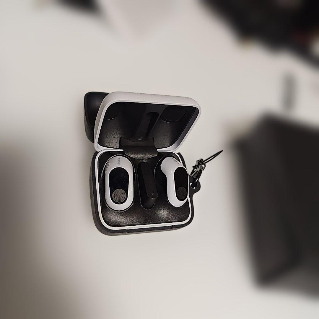 Sony ワイヤレスイヤホン ホワイト・ブラック