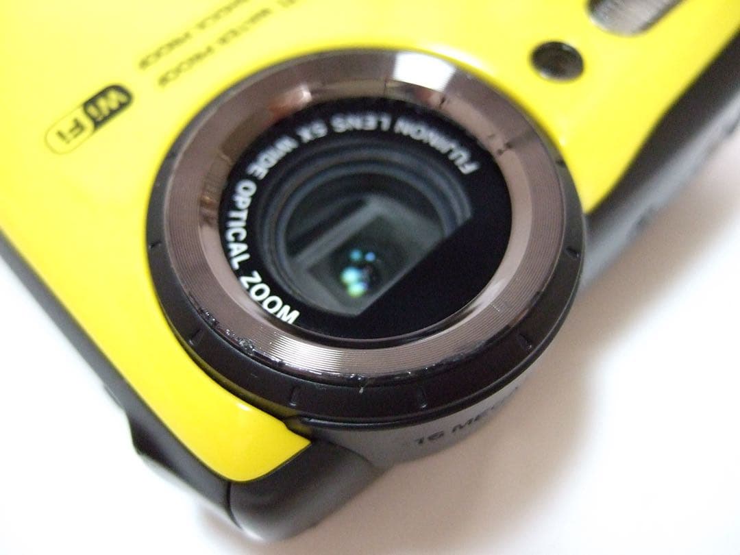 (良品)フジフイルム FinePix XP90 イエロー /オールドコンデジ