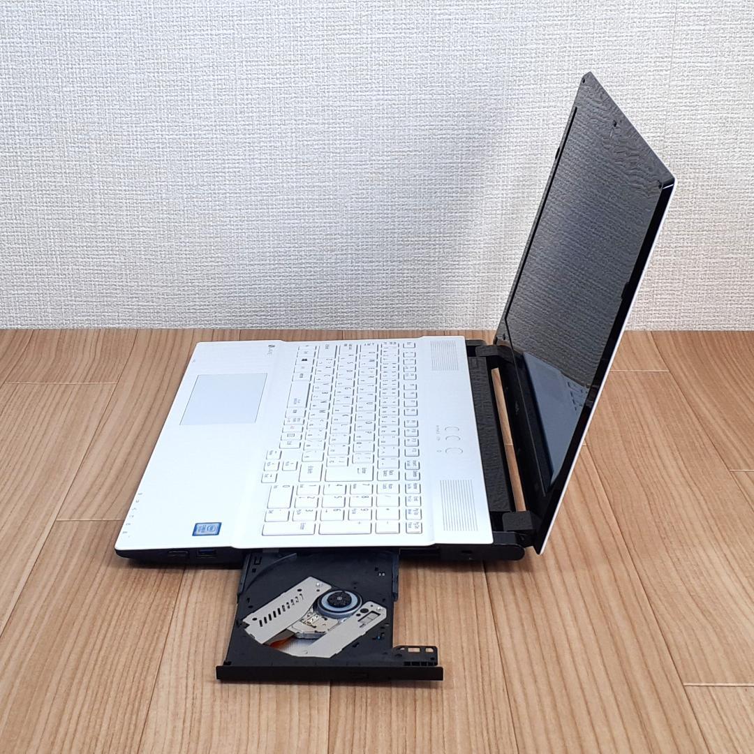 ノートPC NEC LAVIE 15.6インチ Windows11