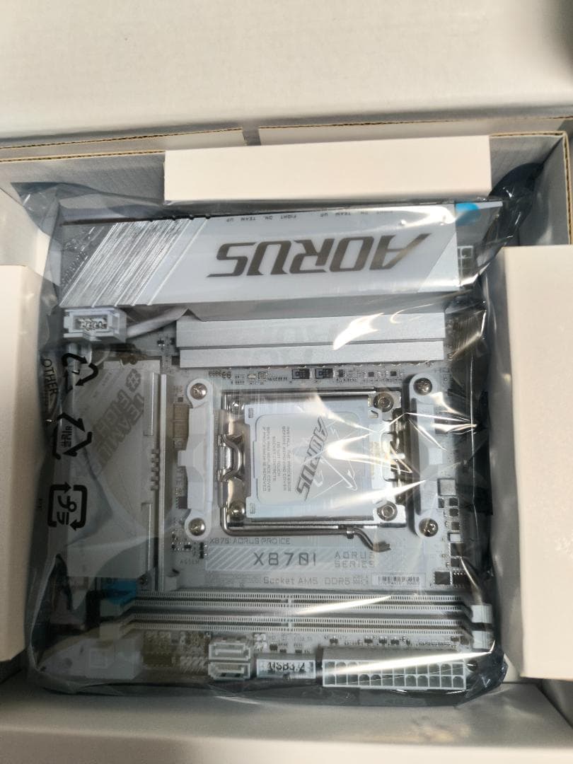 新品【Socket AM5】X870I AORUS PRO ICE マザーボード