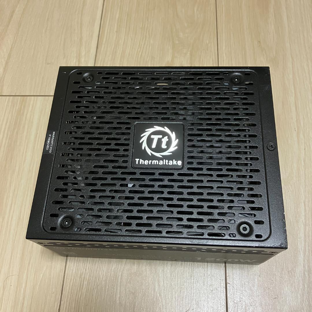 Thermaltake 80PLUS PLATINUM 1200W電源・オマケ付