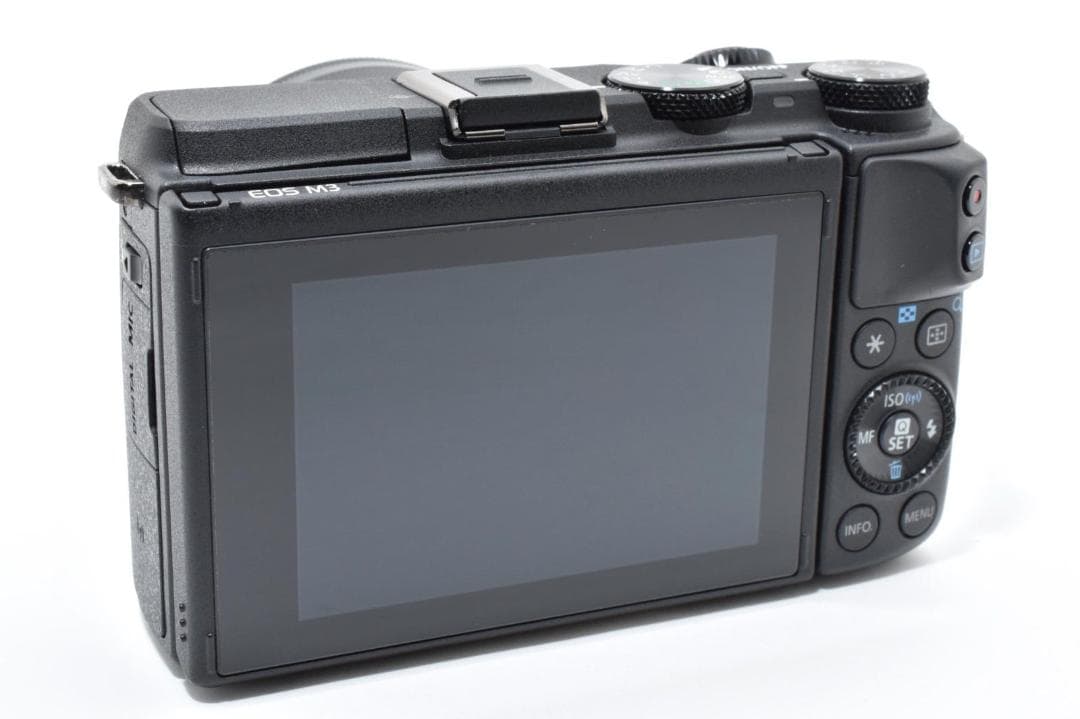 美品 Canon EOS M3 レンズキット★WiFi搭載&高画質タッチパネル★