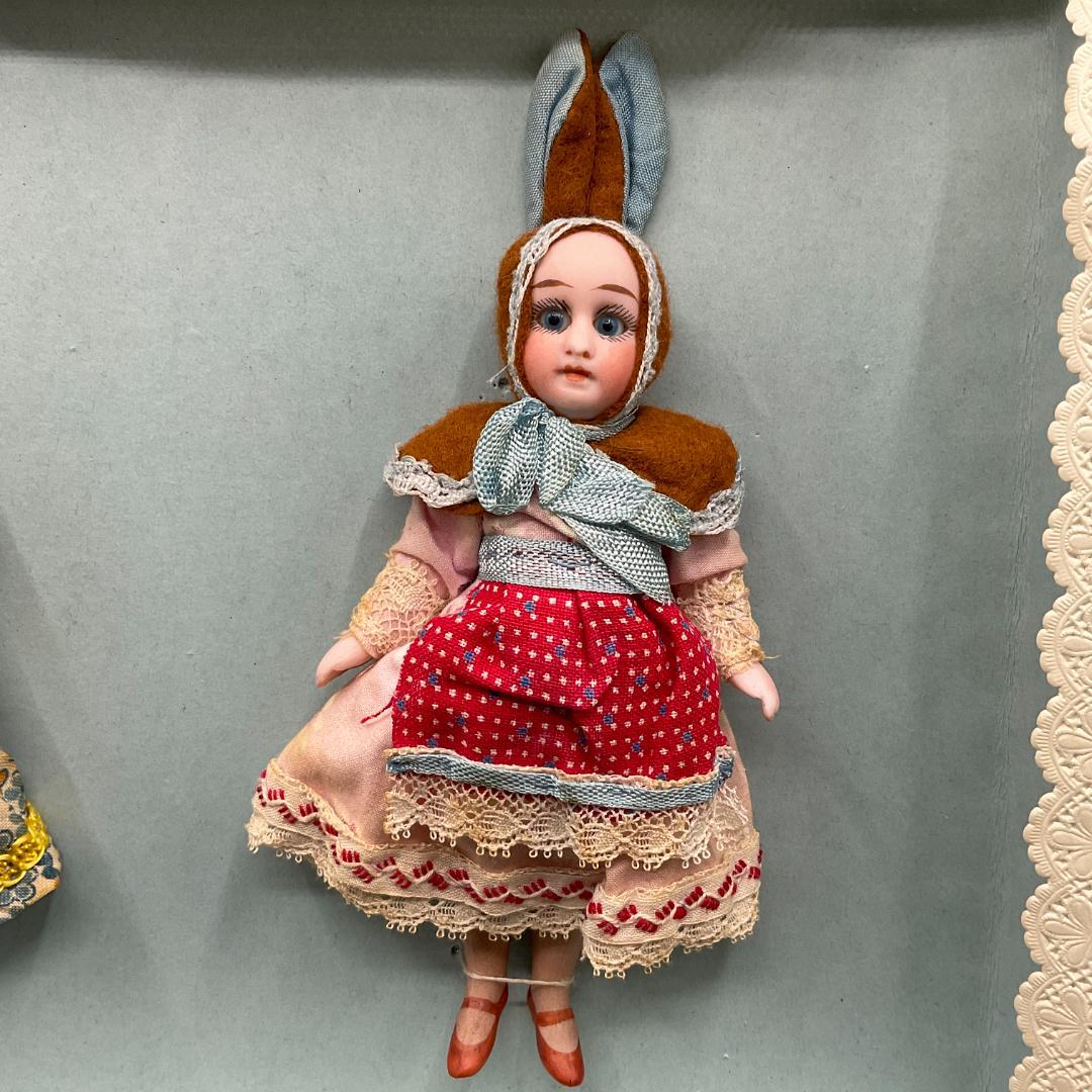 Hertwig ヘルトヴィヒ アンティーク ビスクドール バニー 兎 白うさぎ