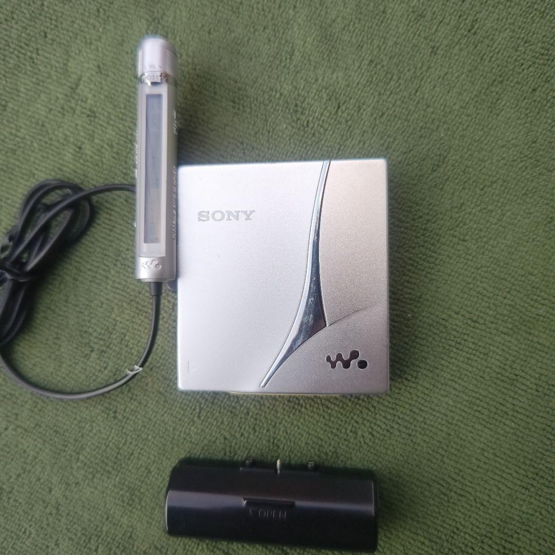 SONY MDウォークマン MZ-E720本体、液晶リモコン付き 乾電池用充電器
