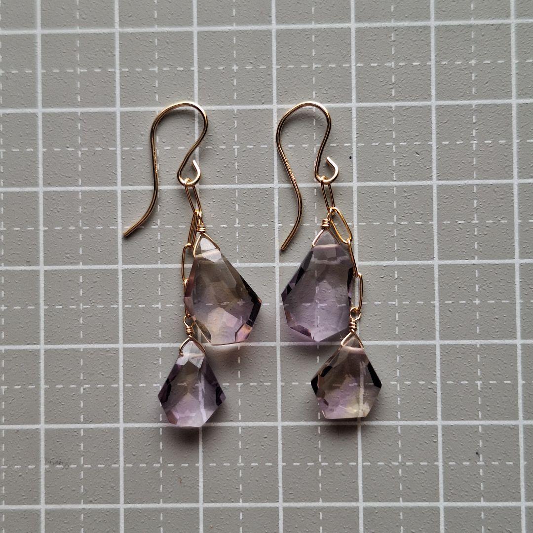 Kayaさま　ピアスチャーム２点ポーチ１点