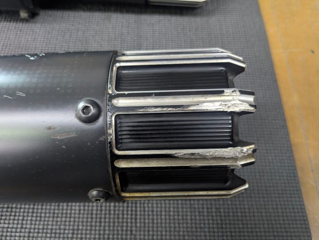 バンス＆ハインズ　OVERSIZE 450 スリップオン M8ツーリングモデル用