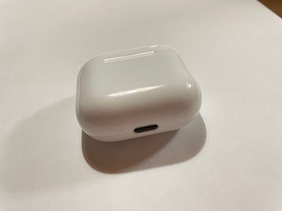 AirPods4 ノイズキャンセリング機能なし(箱付き)