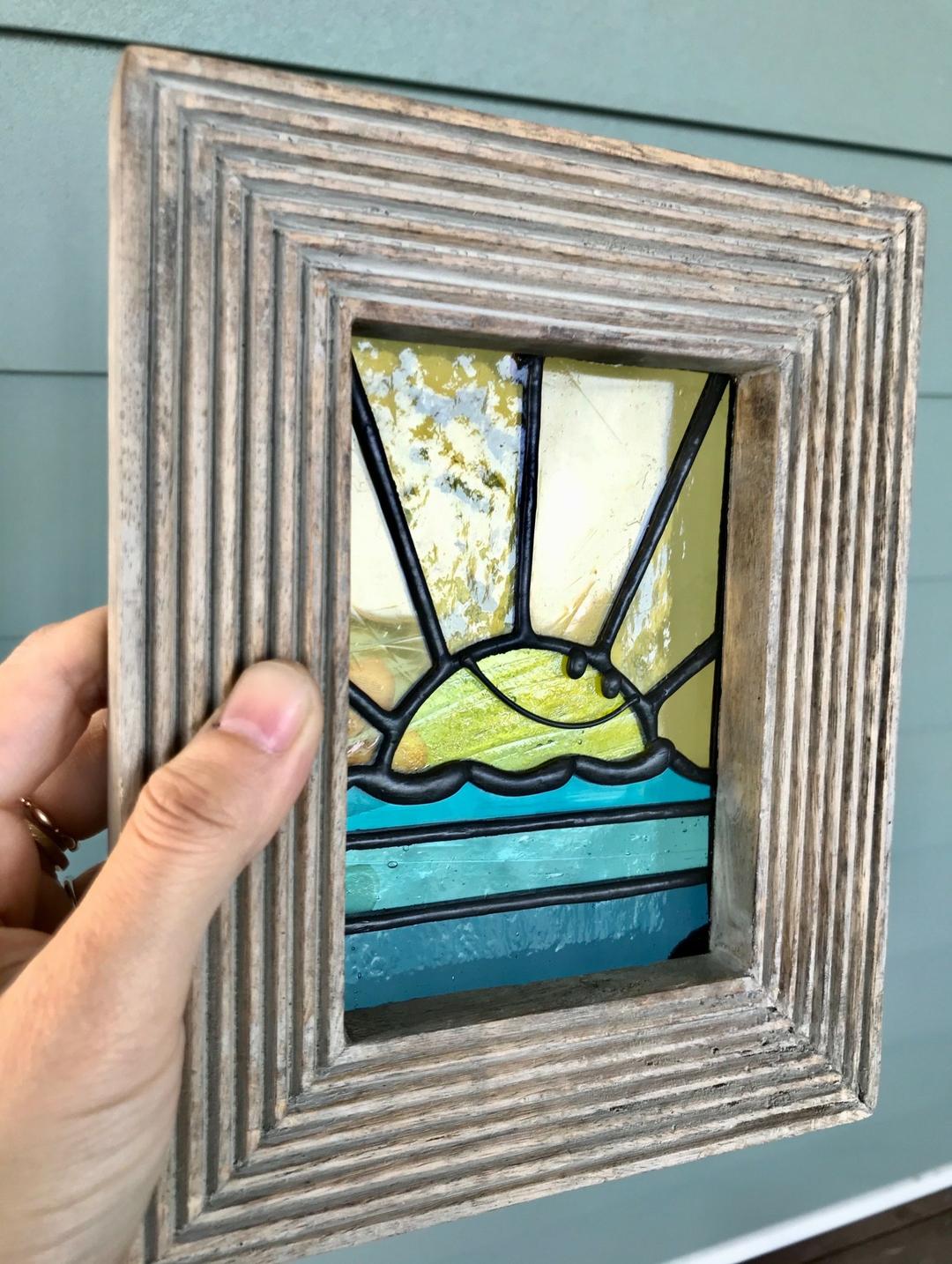 ステンドグラス　スマイル　ウェーブ　天然木　額