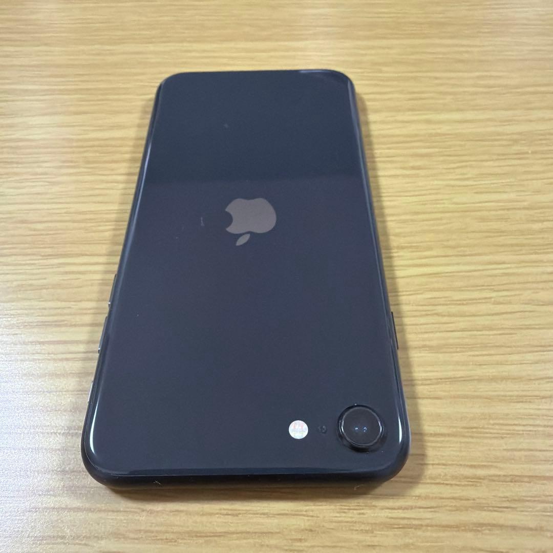 iPhone SE 第2世代 (SE2) simフリー 64gb ブラック