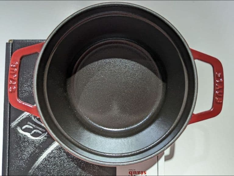 【送料出品者負担】ストウブ ココット・ラウンド 16cm　チェリー