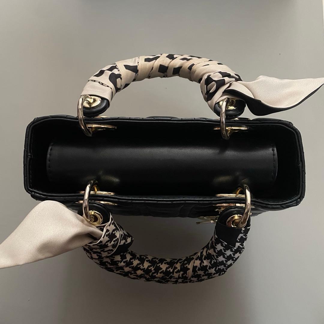 Lady Dior スモール 黒　ミッツァ2枚　チャーム3個付き