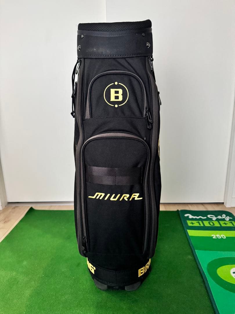 M*様 限定⭐︎三浦技研BRIEFING ゴルフキャディバッグ ブラック/ゴール