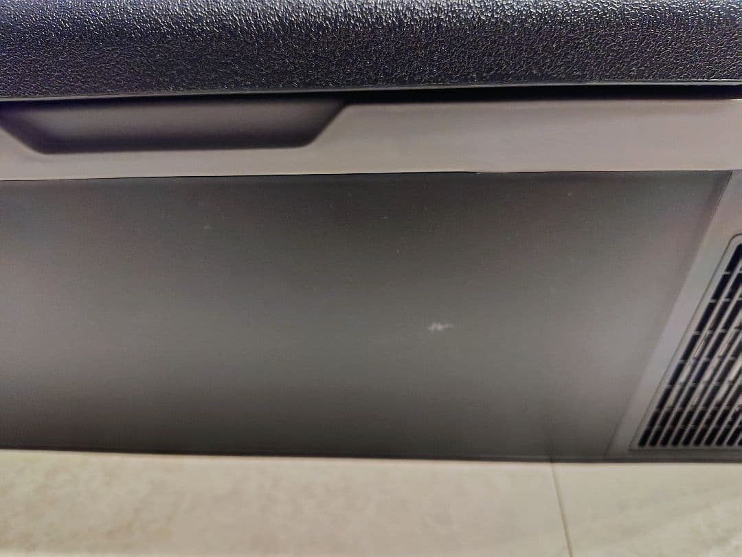 Sumeriy 車載家庭両用 静音 ポータブル冷蔵庫 18L　定価２万９８００円