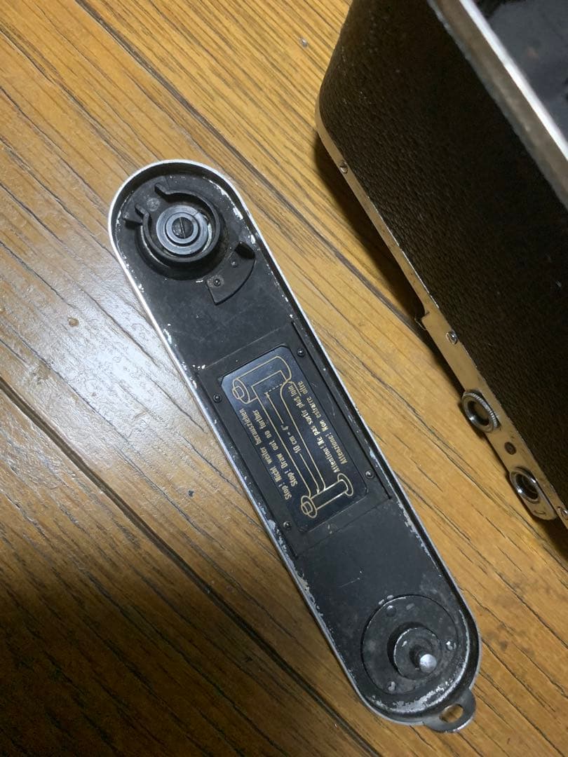 ☆Leica カメラ 本体+ケースのみ☆