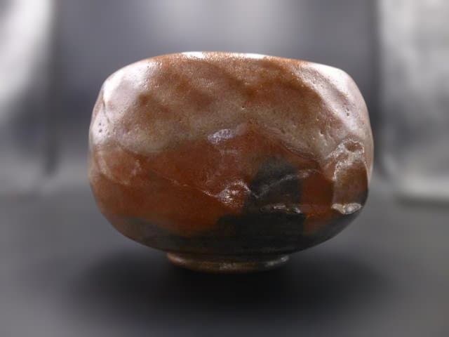 楽吉左衛門　七代　長入　赤茶碗／銘「月桂」／裏千家八代　又玄斎一燈極め箱