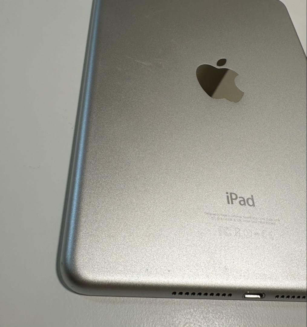 iPad mini4 128GB Wi-Fiモデル
