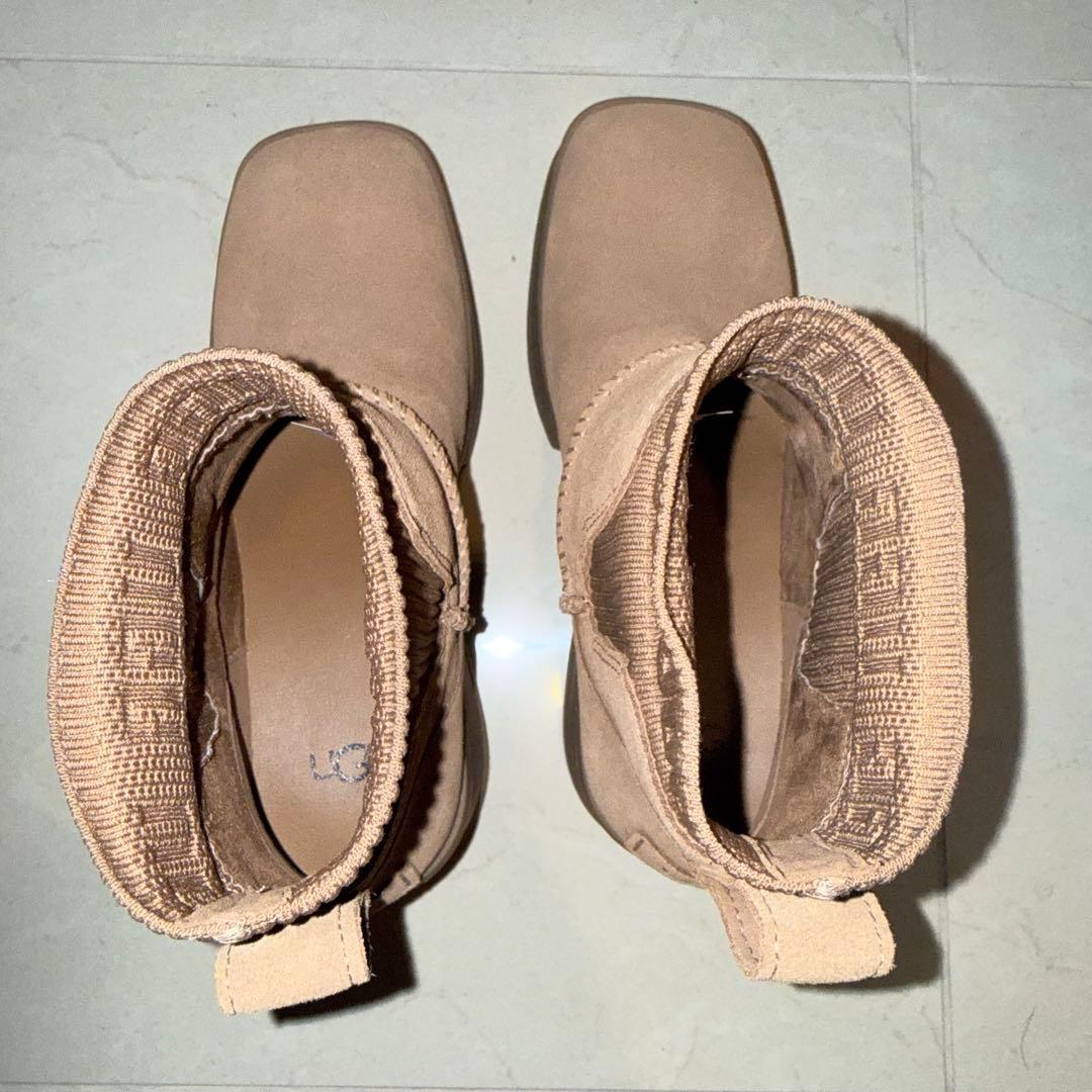 UGG モクシーチェルシー　厚底　ムートンブーツ　25cm