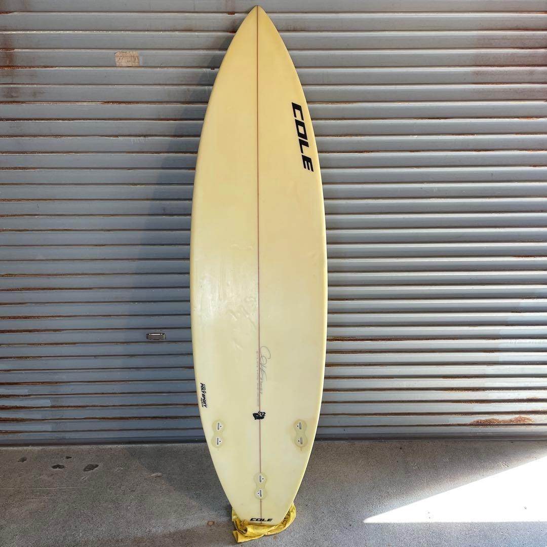 COLEショートボード 61\" x 18 5/8\" x 2 5/16\" 
V12