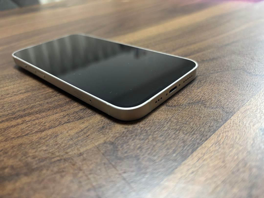 Apple iPhone 13 ホワイト 128GB 美品