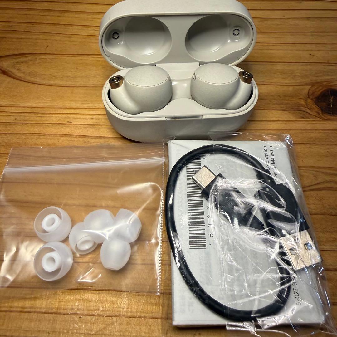 イヤホン WF-1000XM4