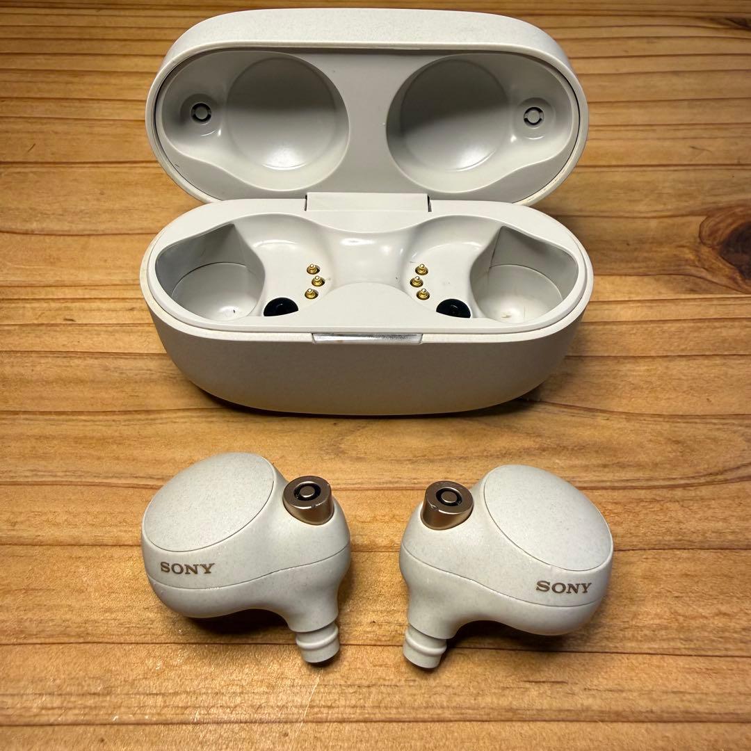 イヤホン WF-1000XM4