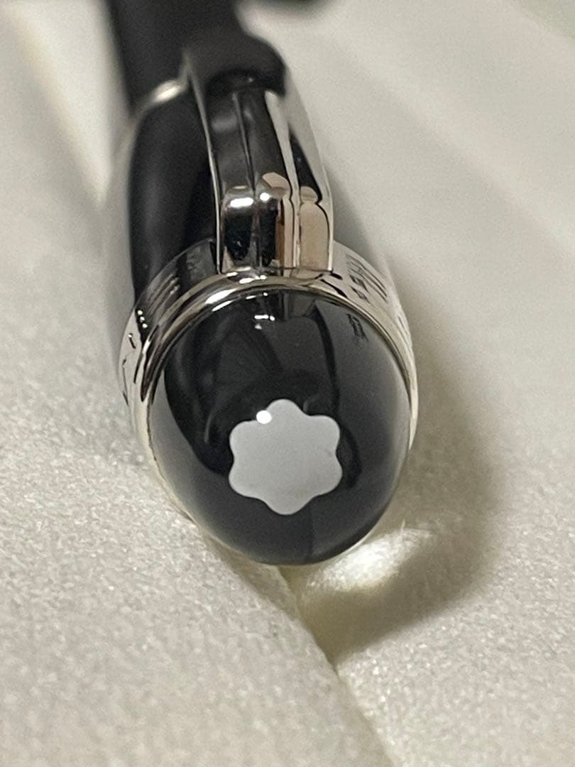 ◾️モンブラン◾️スターウォーカー◾️プラチナ◾️ローラーボール水性リフィル◾️化粧箱付属