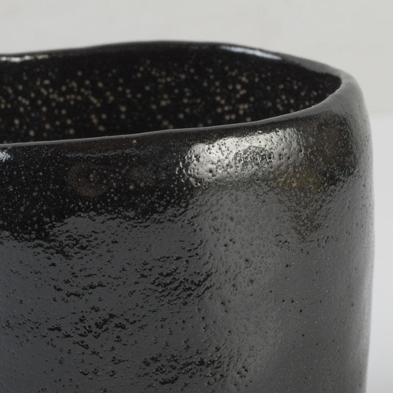 茶道具　伊東陶山造　黒楽筒茶碗　共布共箱　V　9847