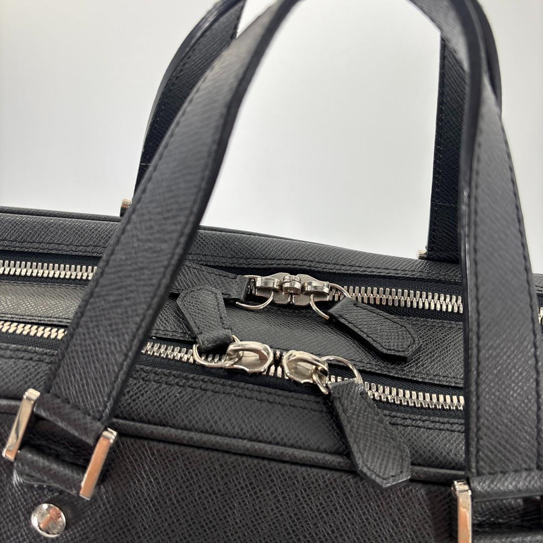 超極美品 ルイヴィトン タイガ アレクサンダー ビジネスバッグ アルドワーズ