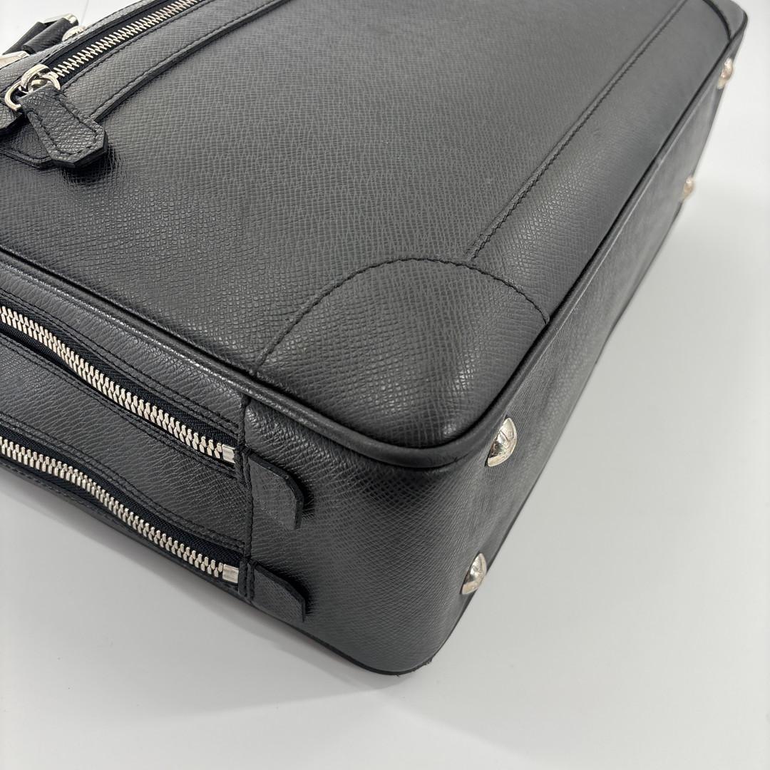 超極美品 ルイヴィトン タイガ アレクサンダー ビジネスバッグ アルドワーズ