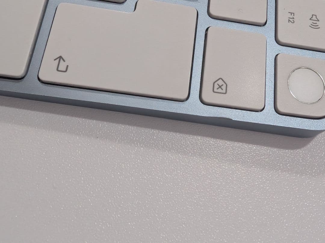 Apple MagicKeyboard ブルー TouchID搭載
