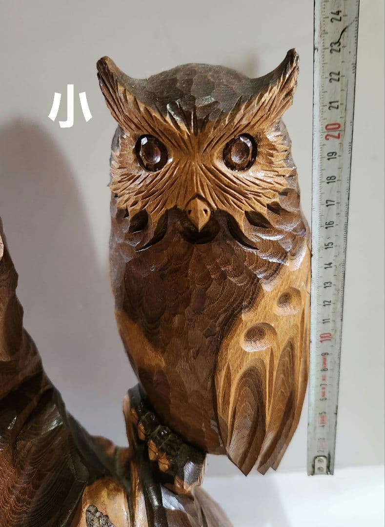 二羽の木彫り梟 フクロウ 天然木彫刻 置物 オブジェ 縁起物