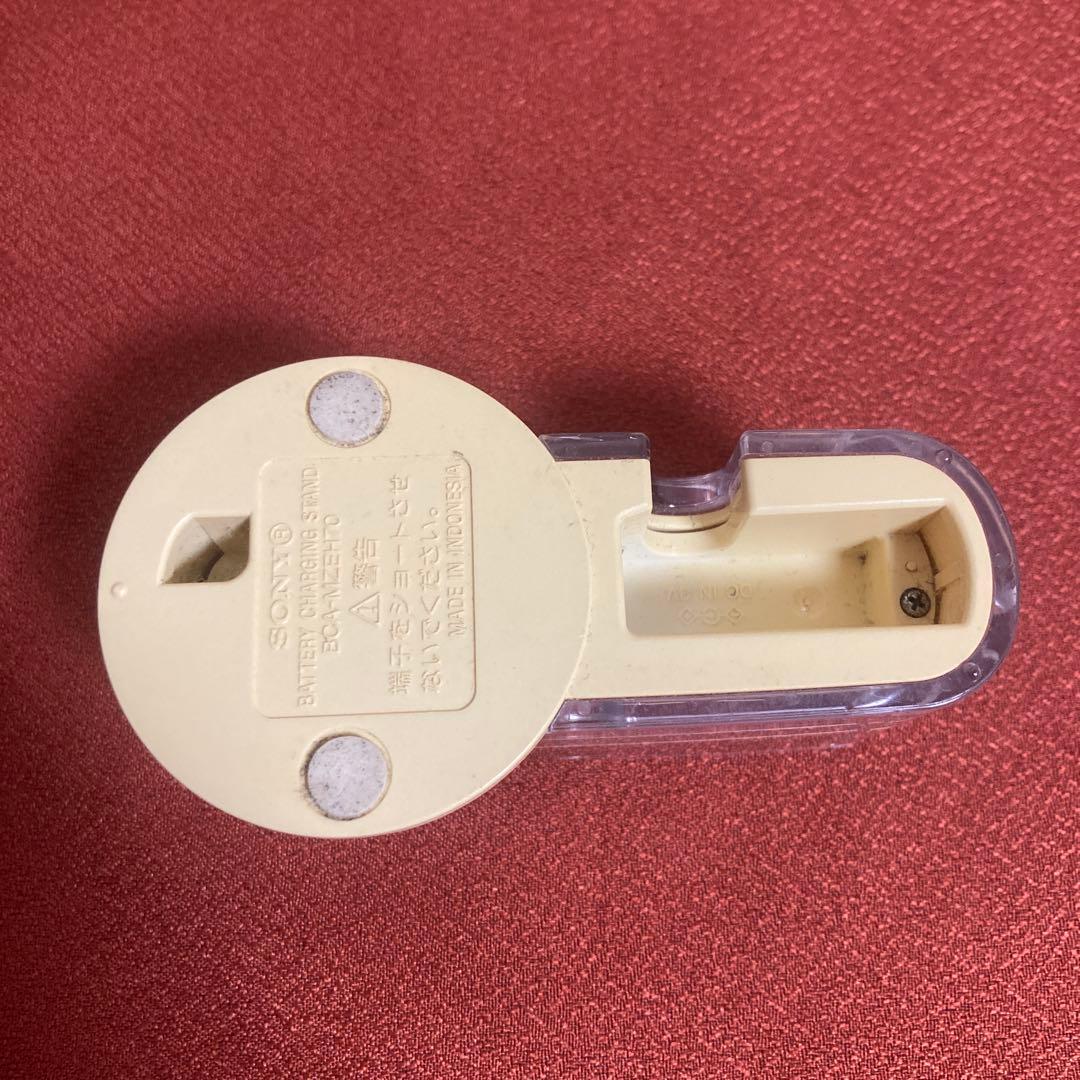 Hi-MD対応 MDウォークマン MZ-EH70 付属品あり ジャンク M3