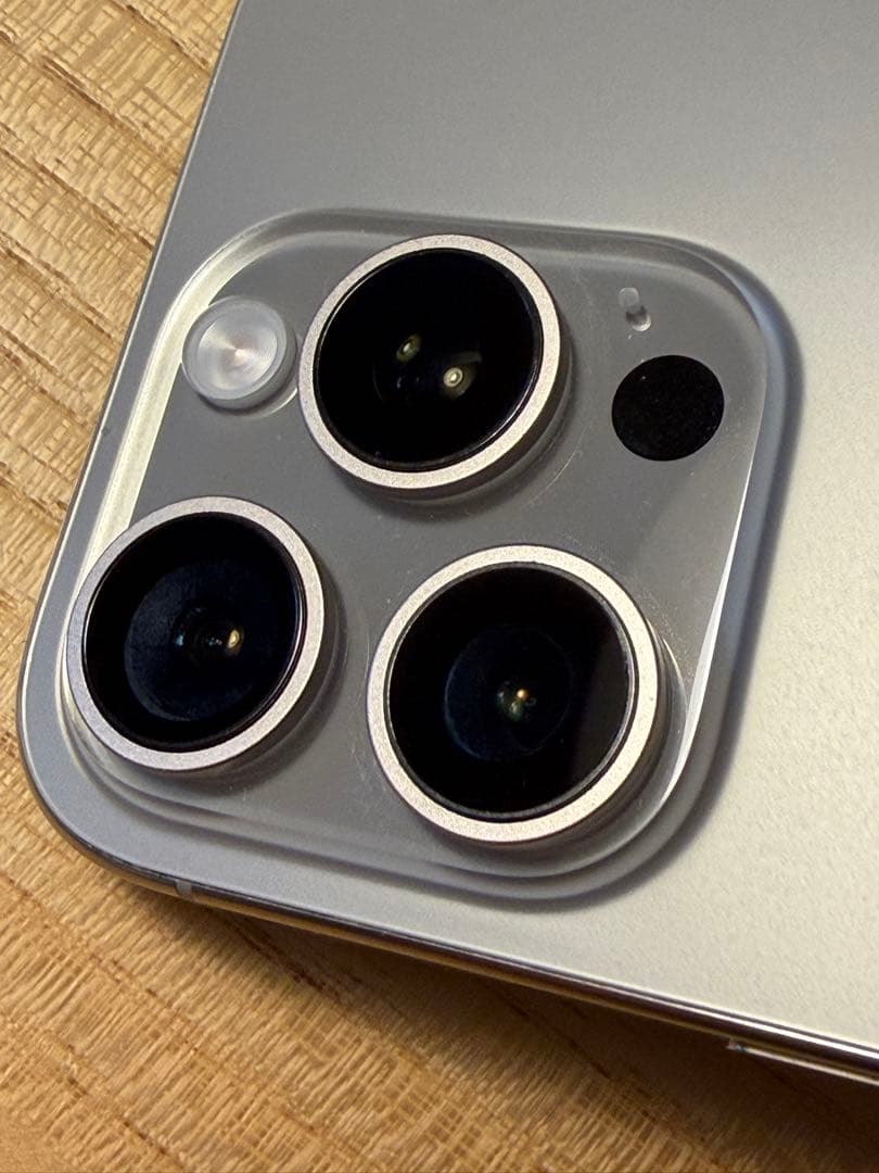 iPhone16pro ジャンク 箱付き SIMフリー